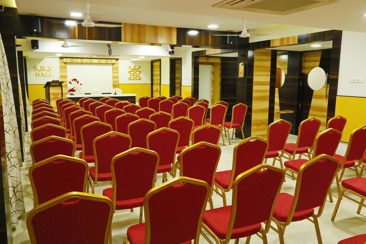 Hotel Sivaranjani Ироду Экстерьер фото
